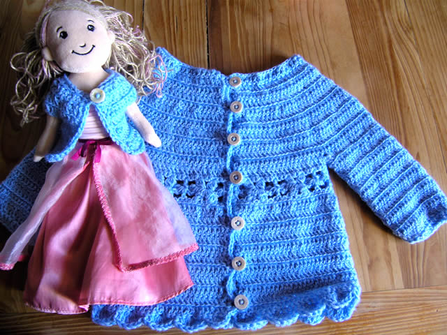  Marguerite crocheted cardigan for girls and doll