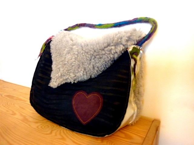 Leather sheepskin and felted wool handbag by Sylvie Damey - ChezPlum - all rights reserved