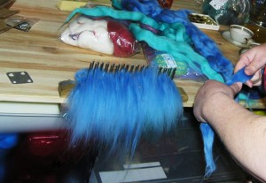 MIxing fiber on the hackle