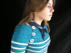 Easy crochet star stitch sweater: Marin d'Odouce, crochet pattern by Sylvie Damey